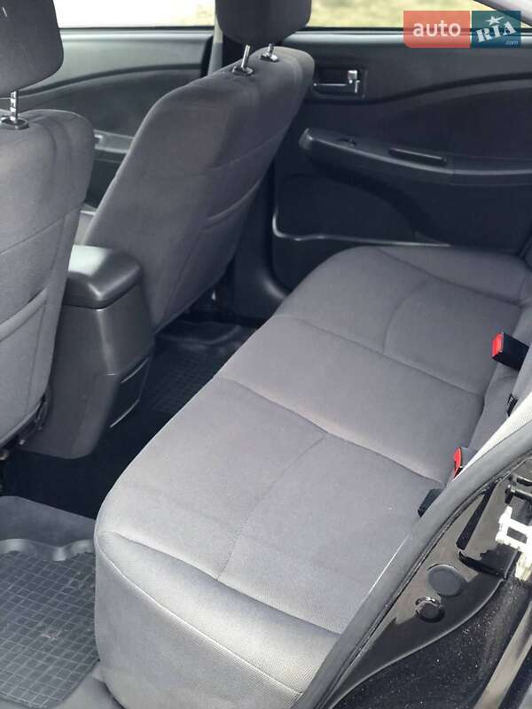 Седан Chery E5 2014 в Радехове