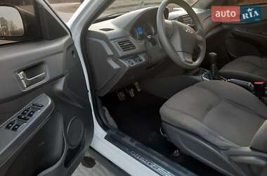 Седан Chery E5 2014 в Яворове