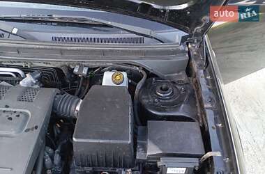 Седан Chery E5 2013 в Будах