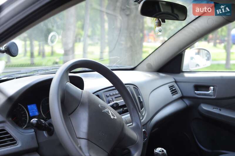 Седан Chery E5 2014 в Ирпене