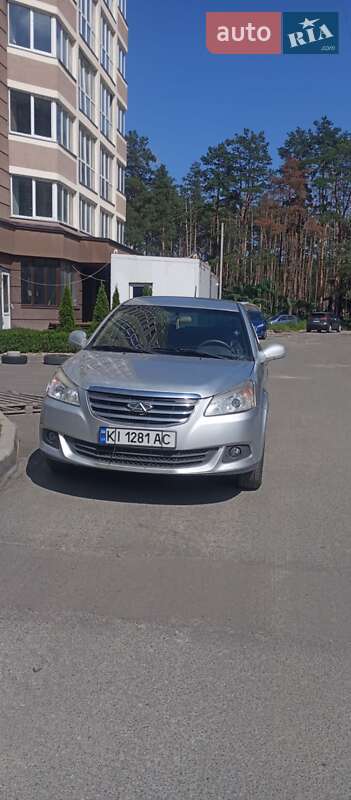 Седан Chery E5 2014 в Ирпене