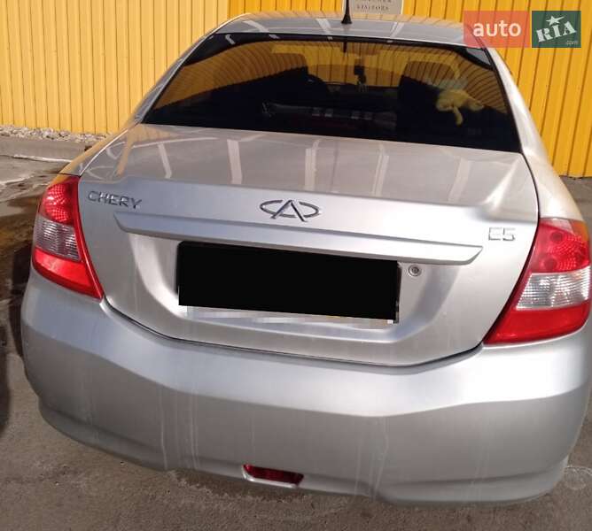 Седан Chery E5 2014 в Обухові