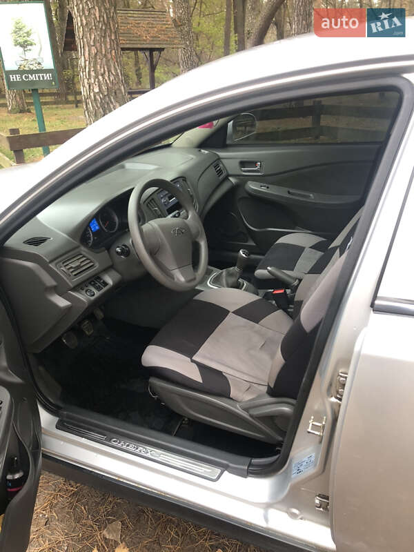 Седан Chery E5 2014 в Соснице