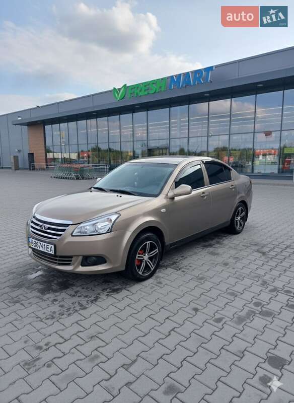 Седан Chery E5 2013 в Бориславе