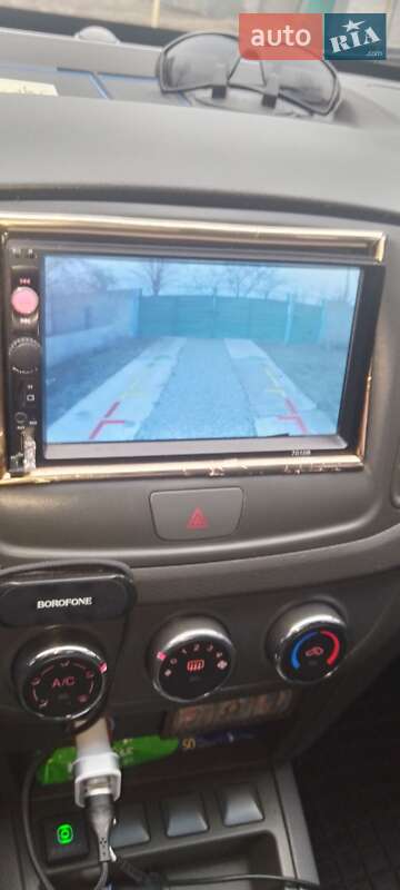 Седан Chery E5 2014 в Сребном