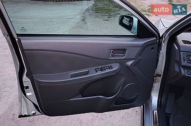 Седан Chery E5 2014 в Кобеляках