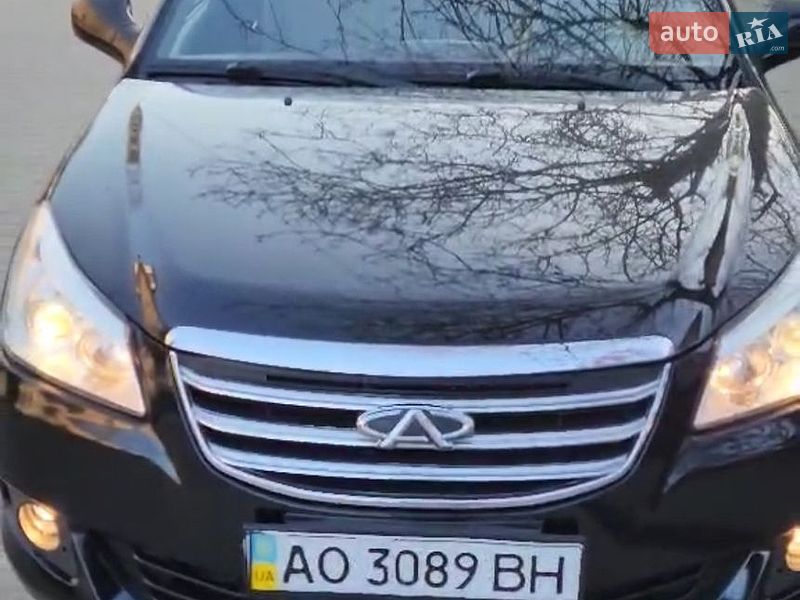 Седан Chery E5 2014 в Млиніві