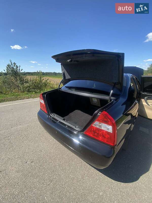 Седан Chery Eastar 2010 в Житомире