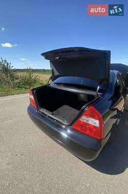 Седан Chery Eastar 2010 в 