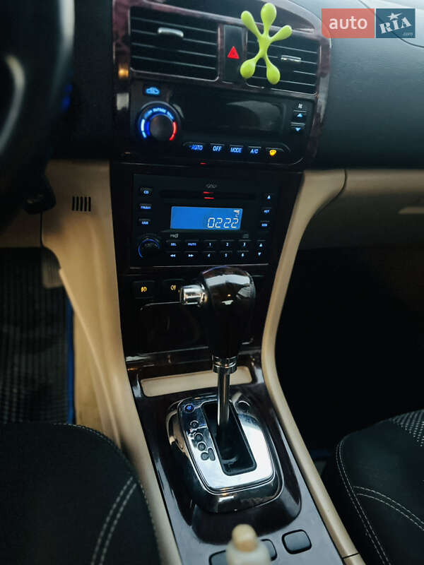 Седан Chery Eastar 2011 в Сосницях