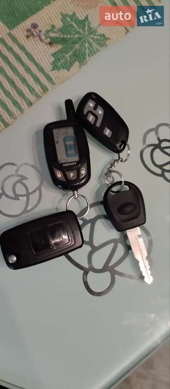 Седан Chery Elara 2008 в Ирпене