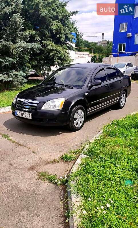 Chery Elara 2010