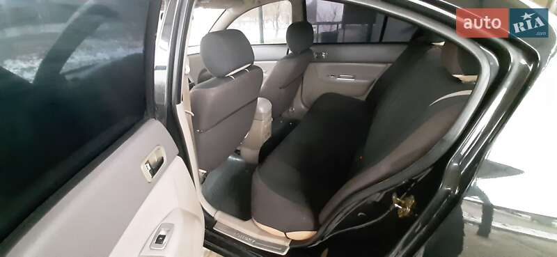 Седан Chery Elara 2008 в Гусятині