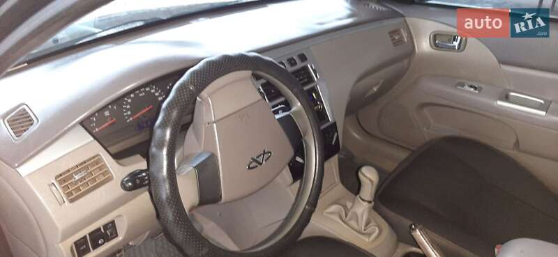 Седан Chery Elara 2008 в Гусятині