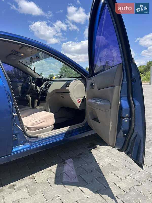 Седан Chery Elara 2008 в Николаеве