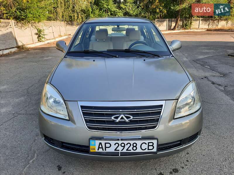 Седан Chery Elara 2010 в 
