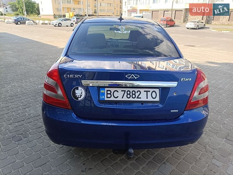 Седан Chery Elara 2010 в Стрию