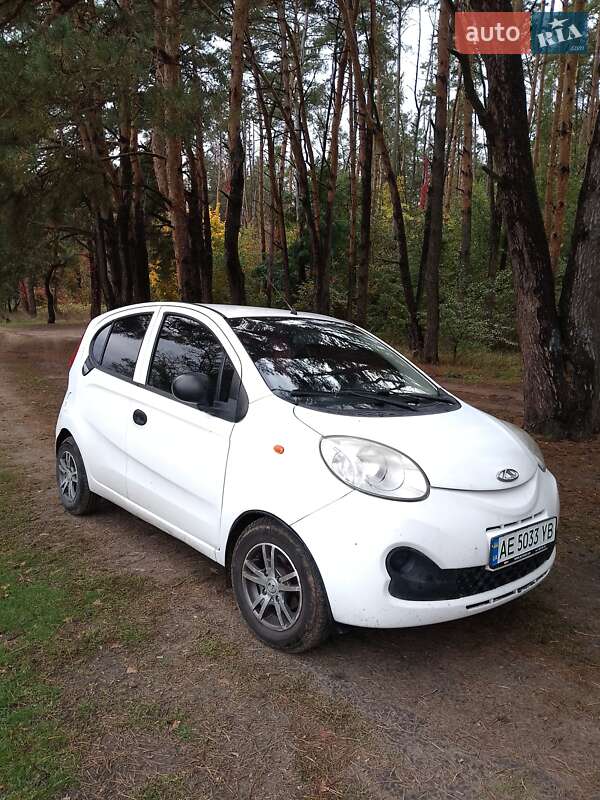 Хетчбек Chery eQ 2016 в Києві фото 7 Хетчбек Chery eQ 2016 в Києві