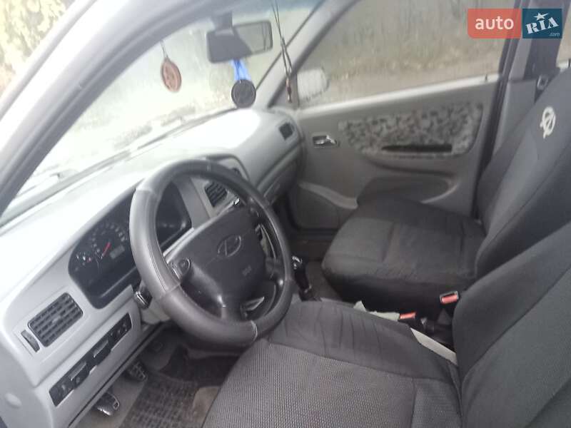 Седан Chery Flagcloud 2006 в Луцьку