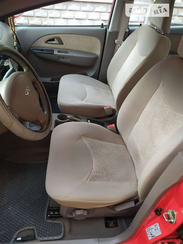Лифтбек Chery Jaggi 2008 в Здолбунове