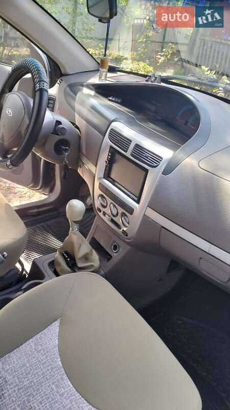Ліфтбек Chery Jaggi 2008 в Запоріжжі