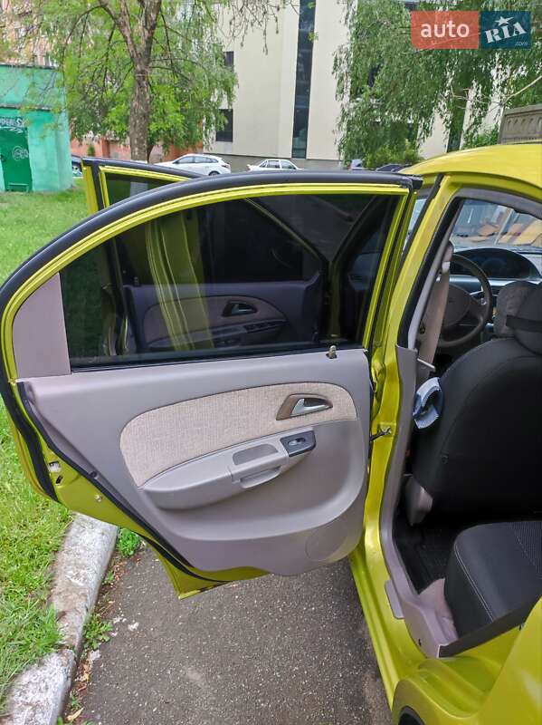 Лифтбек Chery Jaggi 2008 в Киеве