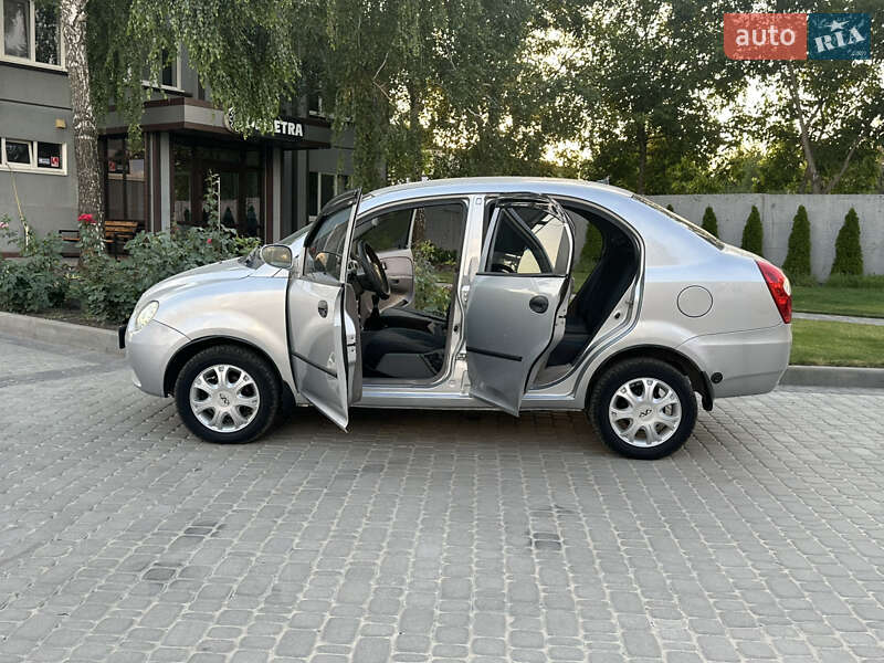 Лифтбек Chery Jaggi 2008 в Кропивницком