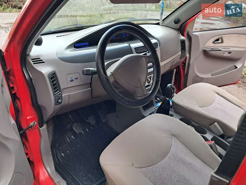 Лифтбек Chery Jaggi 2007 в Летичеве