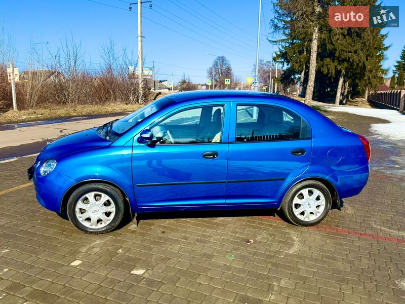 Лифтбек Chery Jaggi 2008 в Староконстантинове
