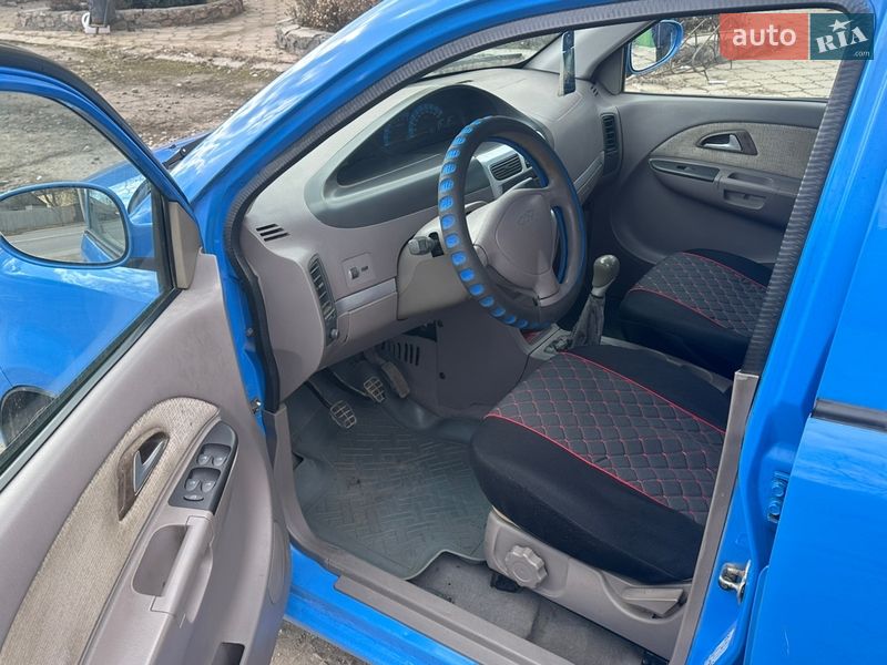 Лифтбек Chery Jaggi 2007 в Новом Буге