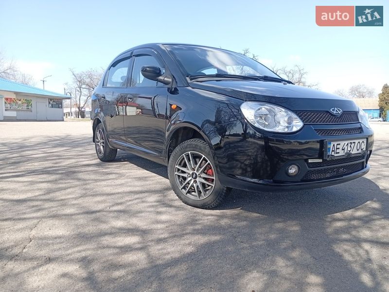Лифтбек Chery Jaggi 2011 в Никополе
