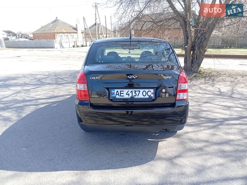 Лифтбек Chery Jaggi 2011 в Никополе