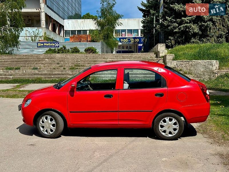 Лифтбек Chery Jaggi 2008 в Кропивницком