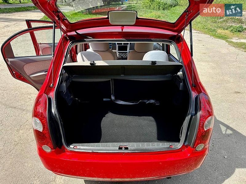 Лифтбек Chery Jaggi 2008 в Кропивницком