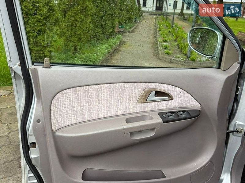 Лифтбек Chery Jaggi 2007 в Тростянце