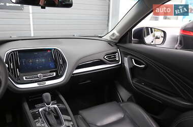 Позашляховик / Кросовер Chery Jetour X70 2021 в 