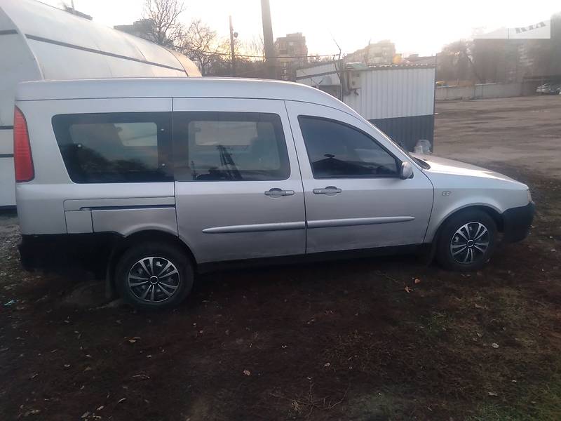 Chery Karry 2008