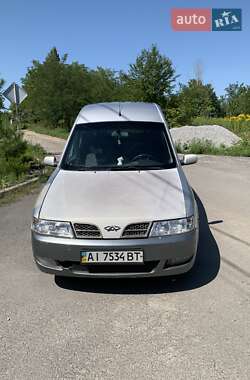 Минивэн Chery Karry 2008 в Киеве