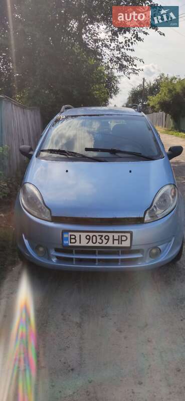 Хэтчбек Chery Kimo 2008 в Гадяче