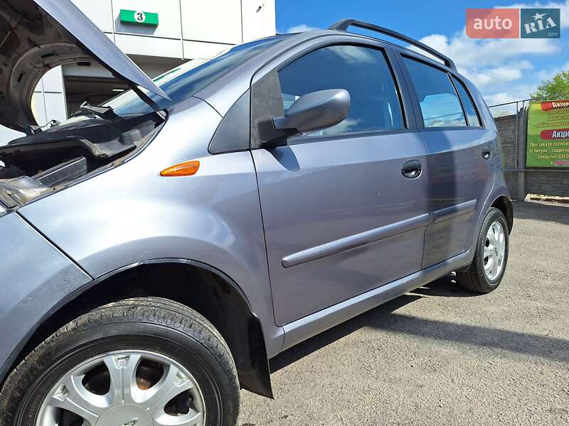 Хэтчбек Chery Kimo 2008 в Каменском