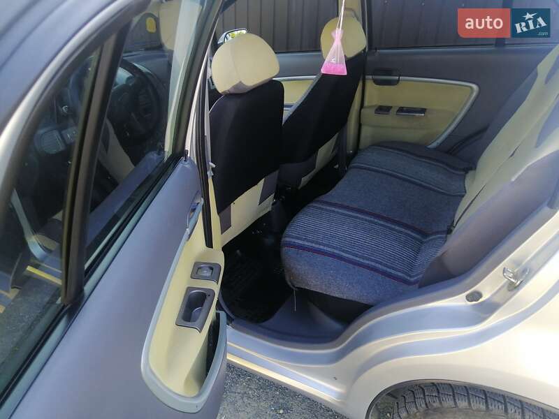 Хэтчбек Chery Kimo 2011 в Любашевке