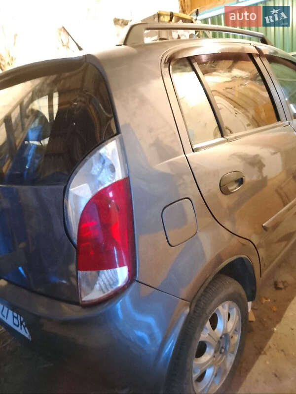 Хэтчбек Chery Kimo 2008 в Черновцах