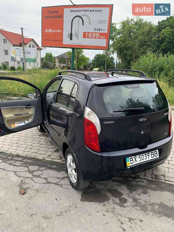Хэтчбек Chery Kimo 2008 в Каменец-Подольском