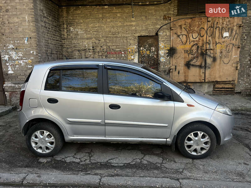 Хэтчбек Chery Kimo 2011 в Запорожье
