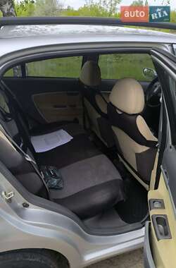 Хэтчбек Chery Kimo 2012 в 