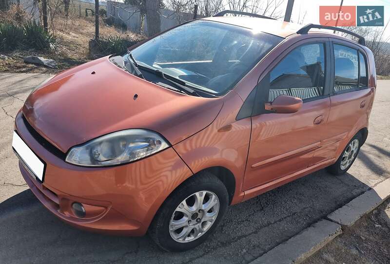 Хэтчбек Chery Kimo 2008 в 