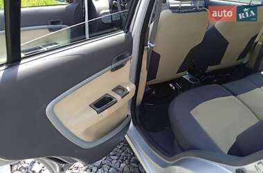 Хэтчбек Chery Kimo 2011 в 