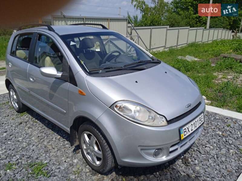 Хэтчбек Chery Kimo 2011 в 