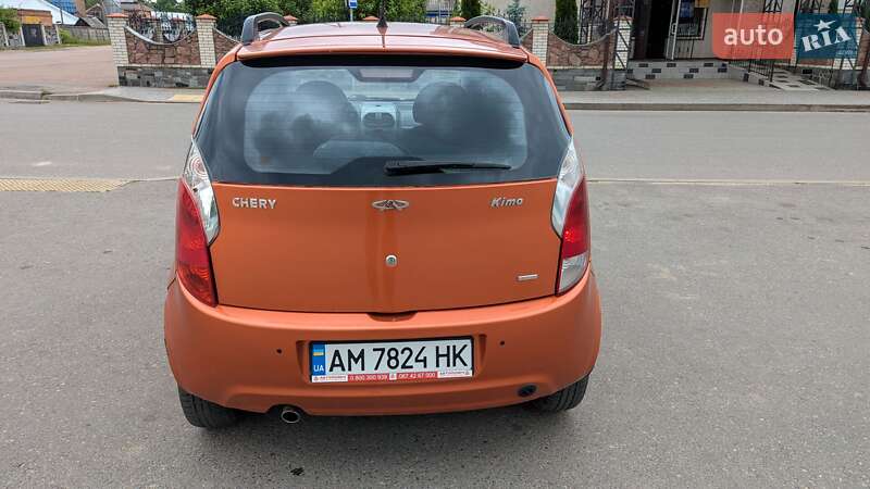Хэтчбек Chery Kimo 2008 в На Новой Боровой