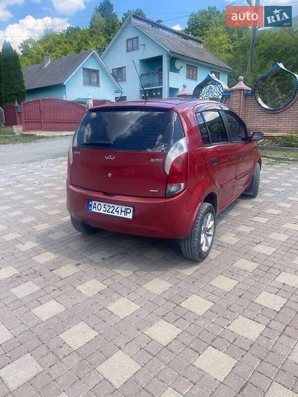 Хэтчбек Chery Kimo 2011 в Мукачево